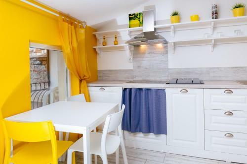 Beautiful Best Location Apartment "blue Mouse"