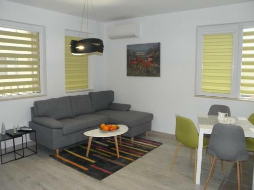 Apart Apartments