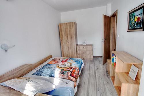 Apart Apartments