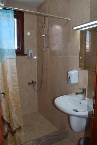 Hostal Vesi's Rooms