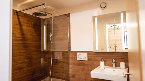 Apartamento Wunderstay Alpine 20 Chic New Studio W Pool & View