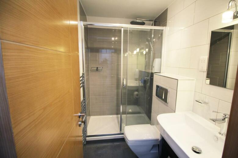 Bed & Breakfast Flexistay Sutton Aparthotel