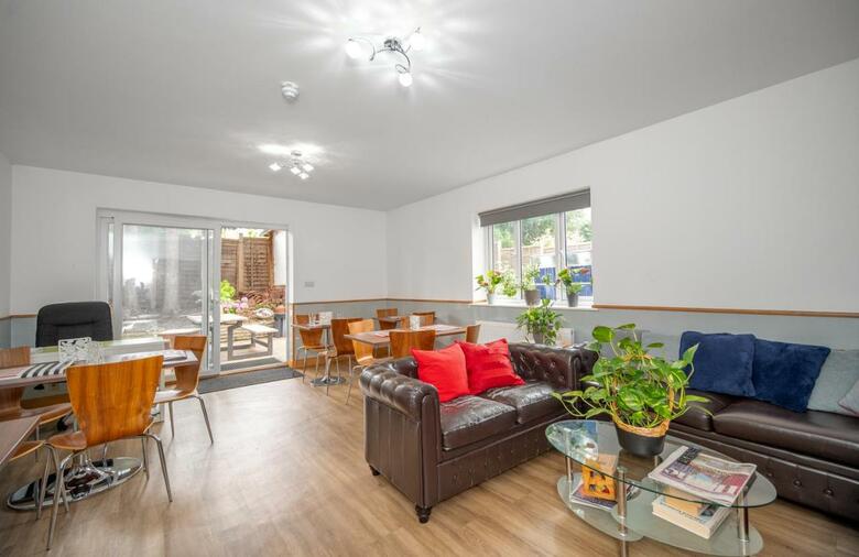 Bed & Breakfast Flexistay Sutton Aparthotel