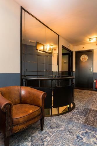 Hotel De Valk