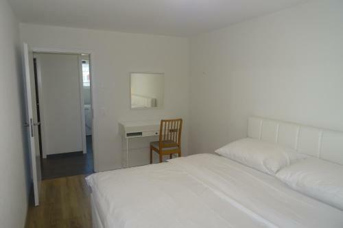 The Golf Apartments
