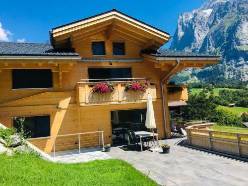 Apartamentos Chalet Mila