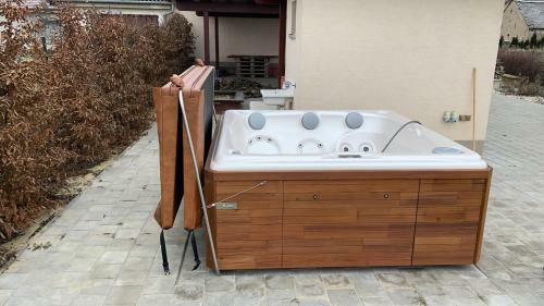 Apartm�n Maty�?