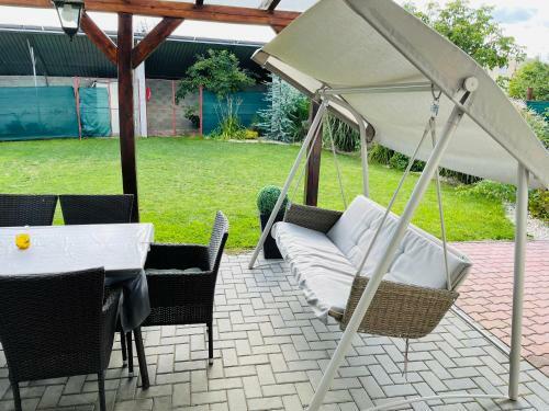 Apartm�n U Zahr�dky