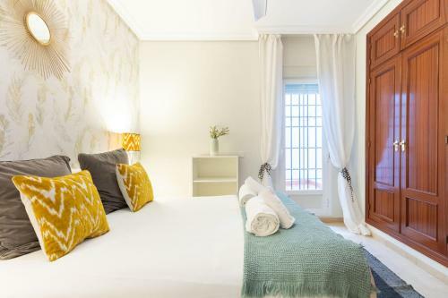 Apartamento San Jacinto Triana Deluxe By Valcambre