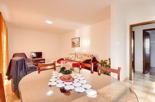 Apartment Mario