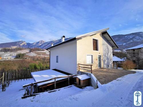 Casa In Tipico Maso, Tra Natura E Tradizione