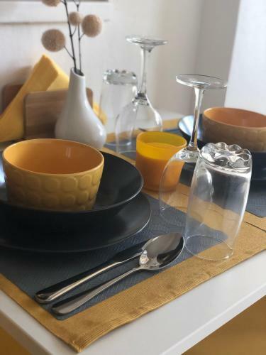 Apartment Yellow