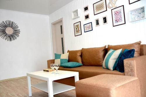 Apartment Dunaeva 45