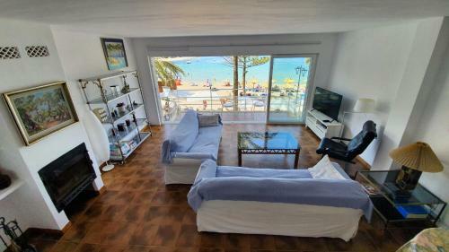 Facing The Sea In Puerto de S�ller - Sa Paleta
