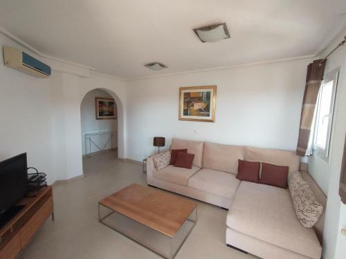 Sunny Apartment With Lovely Terrace And View!