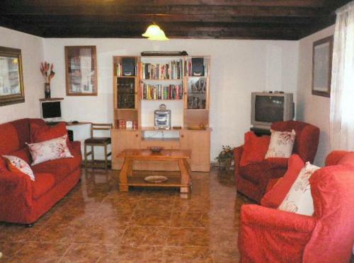 Casa Albryna Rural Lanzarote Villa. Pool, Wifi