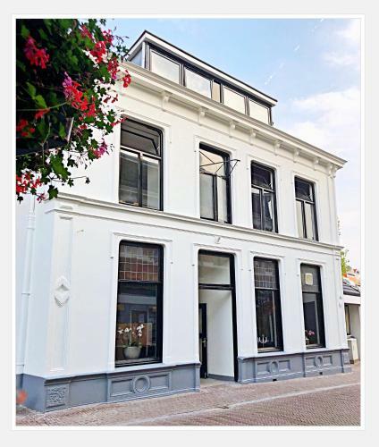 Hotel De Kroon