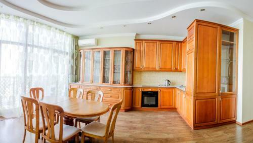 Apartamenty V Arkadiiskom Dvortse S Vidom Na More