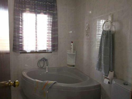 Villa Con Jard�n Piscina Y Cerca de La Playa