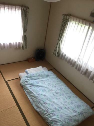 Hostal E.english Guest House