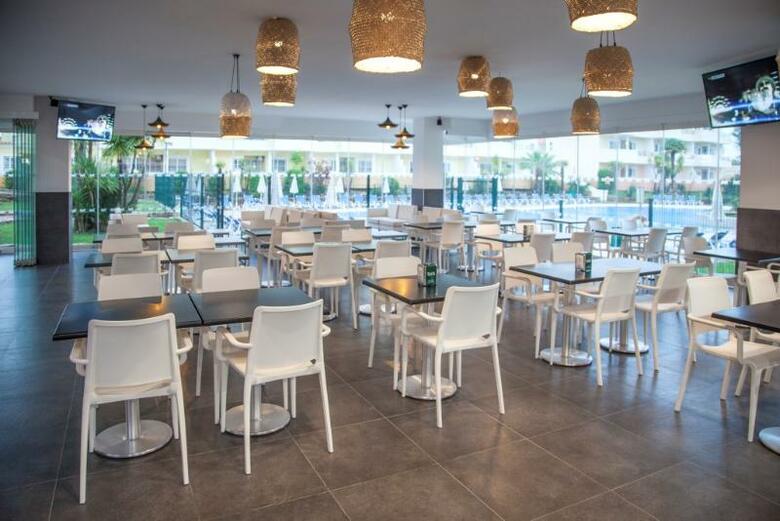 Aparthotel Vitor's Plaza