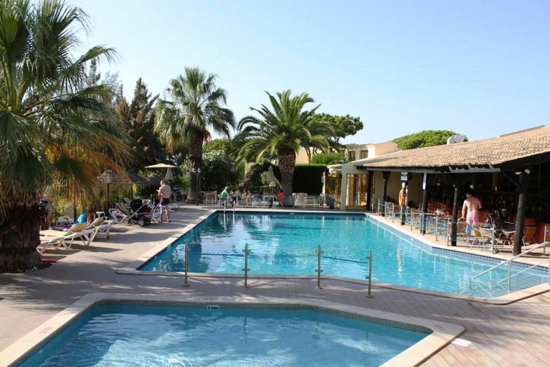 Hotel Pinhal Do Sol