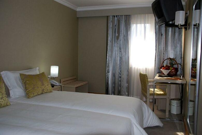 Hotel Olissippo Marques De Sa