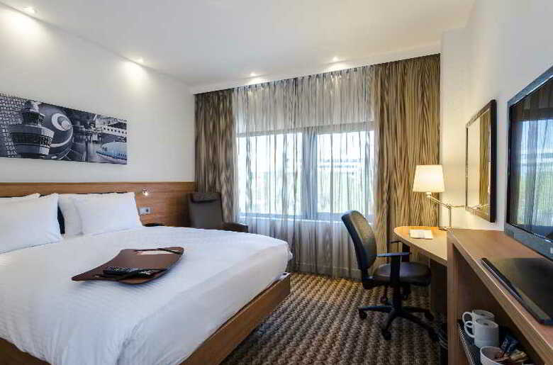 Hotel Hampton By Hilton Amsterdam Airport Schiphol