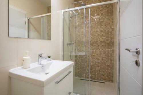 Lusea Apartments