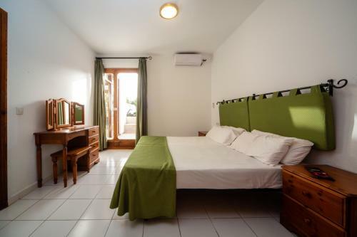Los Molinos Holidays. 2 Bedrooms Apartment
