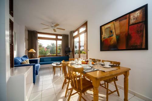 Los Molinos Holidays. 2 Bedrooms Apartment
