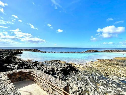 Nice Apartment, Wifi, Pool View Near Los Charcos Beach