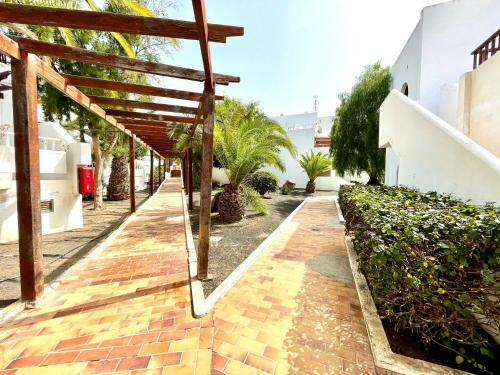 Nice Apartment, Wifi, Pool View Near Los Charcos Beach