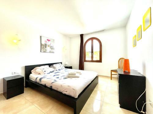 Nice Apartment, Wifi, Pool View Near Los Charcos Beach