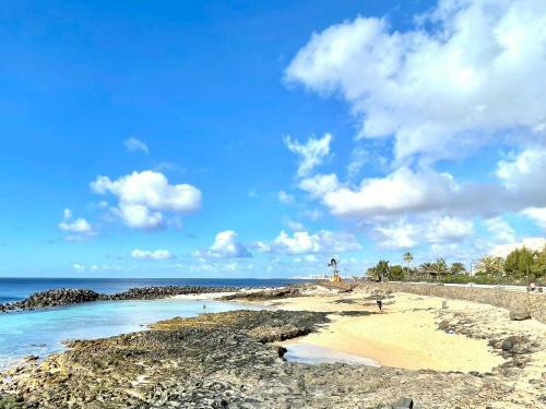 Nice Apartment, Wifi, Pool View Near Los Charcos Beach