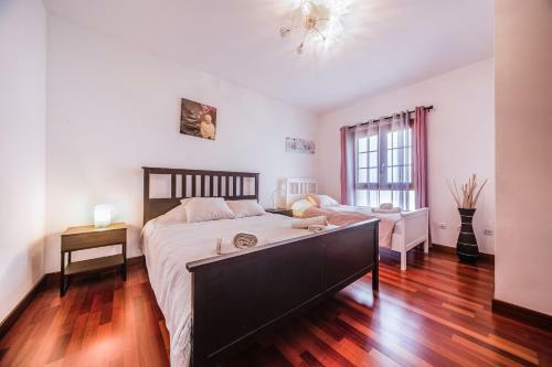 Tilley. Private Villa