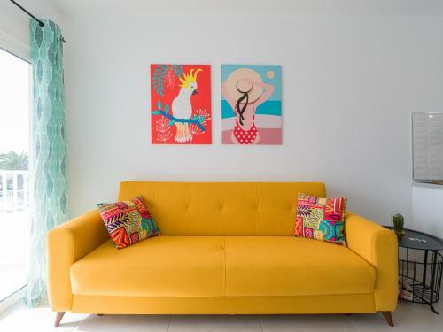 Moderno Apartamento Con Piscina En Costa Teguise