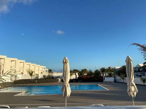 Apartamento Piso Tranquilo,piscina Comunitaria.zona Tur�stica