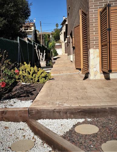 Villa Tania - Barcelona & Girona, Costa Brava