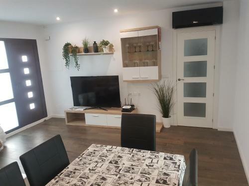 Gestionar Exclusive And Luxurious 3 Bed Apartment On The Beach Front