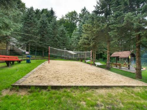 Lodge O?rodek Pszcz�?ka Krasnobr�d