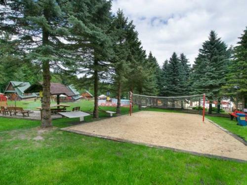 Lodge O?rodek Pszcz�?ka Krasnobr�d