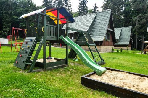 Lodge O?rodek Pszcz�?ka Krasnobr�d