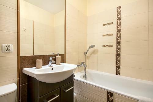 W&k Apartments - Compact III