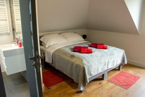 Domino-apartamenty Red