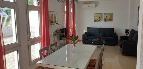 Apartamento Casa 1� L�nea Paseo Mar�timo Torre Del Mar