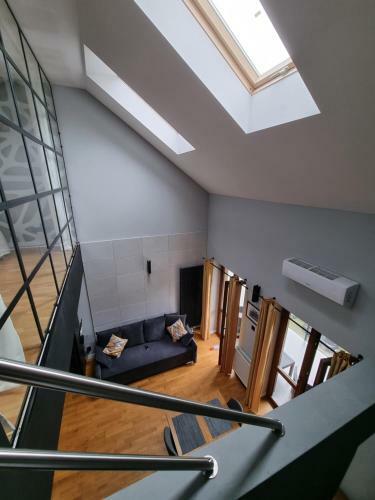 Apartament Z Antresol?