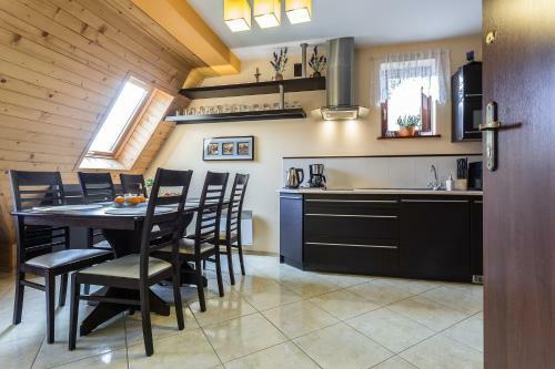 Apartament Pomara?czowy Z Basenem I Saun?