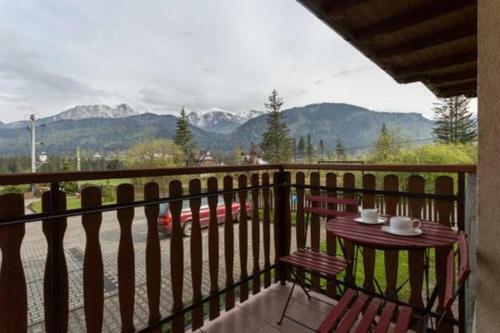 Widokowy Apartament "b�r"