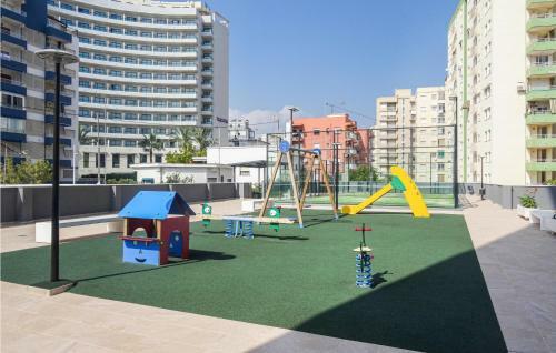 Awesome Apartment In Gand�a With 2 Bedrooms